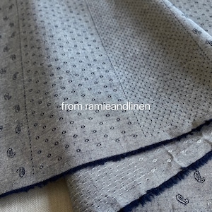 Japanischer Stoff, gewellter Mini-Paisley und Punkte, garngefärbt, Oxford / Chambray / Denim-Baumwollstoff, 1,20m breit