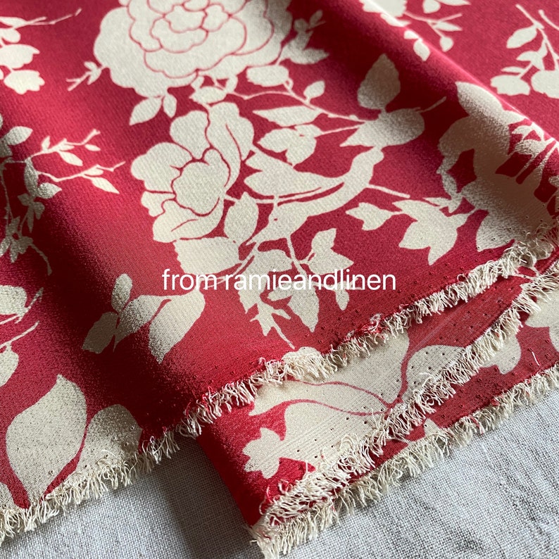 Tissu en soie, soie épaisse 20 M/M, imprimé pivoine de style vintage, tissu crêpe de Chine de soie, demi-mètre par 43 de large image 4