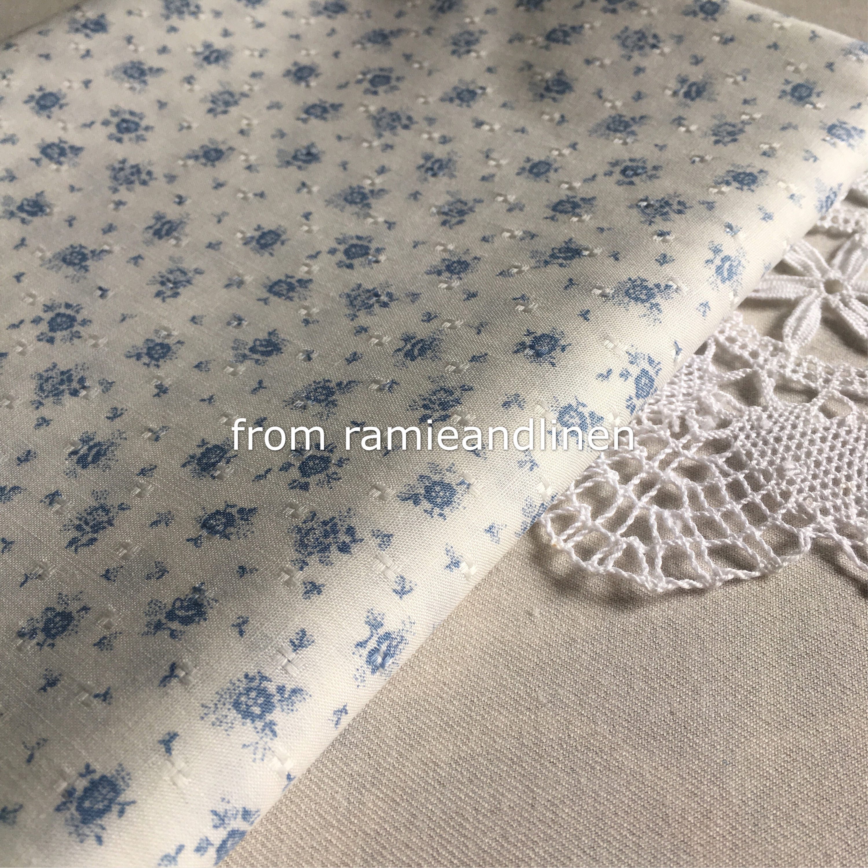 Japanese Cotton Fabric Elegant Mini Flowers Print on Jacquard - Etsy