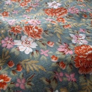 vintage style flowers print cotton fabric, quilting fabric, patchwork fabric, half yard by 43&quot; wide