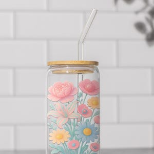 Pastel Floral Glass Cup - 16oz Personalized Flower Sipper Glass with Bamboo Lid and Straw, Spring Bloom Iced Coffee Tumbler