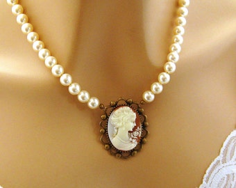 Victorian Woman Cameo Pearl Necklace, Victorian Peach Cameo Necklace, Single Strand Pearl Necklace, Cameo Jewelry, Romantic Pearl Jewelry