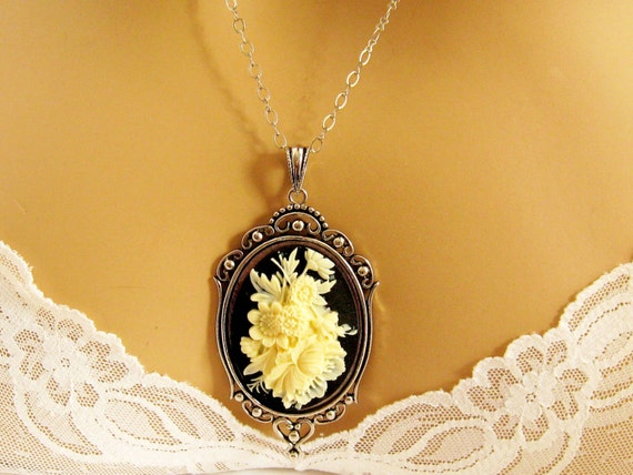 Vintage black cheap cameo necklace
