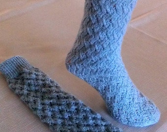 PDF Knit Pattern Download for the EZ Ladies Lacy Zig Zag Tube Socks