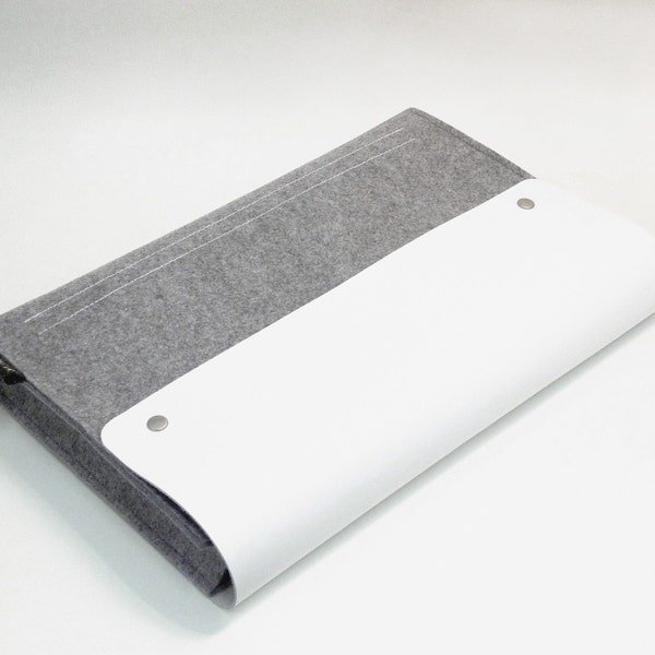 15-inch laptop sleeve - White leather with grey wool felt
