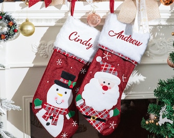 Medias con monograma, medias navideñas bordadas personalizadas, regalo con nombre personalizado, decoración navideña, regalo familiar de Navidad, medias de reno.