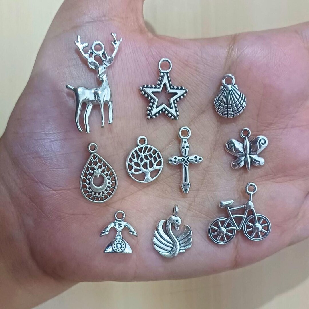 Wholesale Mix Silver Tone Pendants & Charms - DIY Jewelry Making Bulk Lot (Y49)