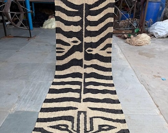 Wool Jute Kilim Runner Rug, Handwoven Zebra Pattern Rug, Boho Tribal Flatweave Carpet, Natural Black Beige Hallway Rug