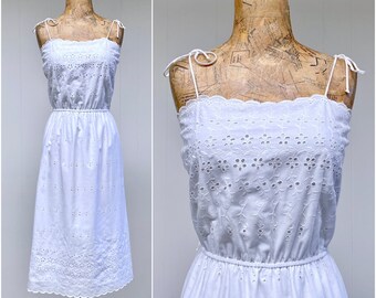 Vintage 1970s White Cotton Eyelet Lace Sun Dress, 70s Sleeveless Sue Brett Summer Frock, Extra Small 32" Bust, VFG