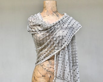 Antique 1920s Assuit Shawl, Egyptian Revival Wrap, Ivory Mesh with Hammered Goldtone Metal, Art Deco Tulle bu Telli Geometric Design