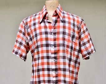 Vintage 1970s Men's Short Sleeve Shirt, Plaid Poly-Cotton Sport Shirt, Mid-Century Casual Shirt, X-Large 48" Chest