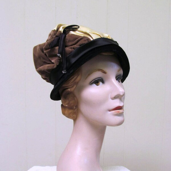 Vintage 1950s Fancy Evening Hat, 50s Black Velvet Gold Satin Bucket Hat, Mid-century Formal Cloche Hat, VFG