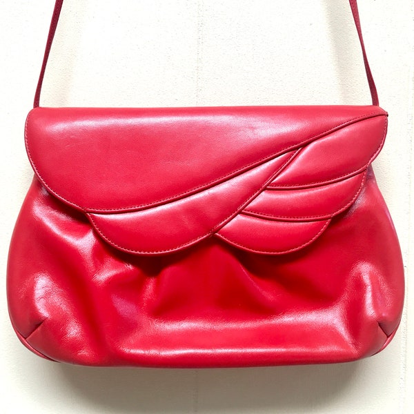 Vintage 1980s Red Leather Convertible Purse, 80s Crimson Clutch to Shoulder Bag, Crossbody Bag with Flap, Morris Moskowitz