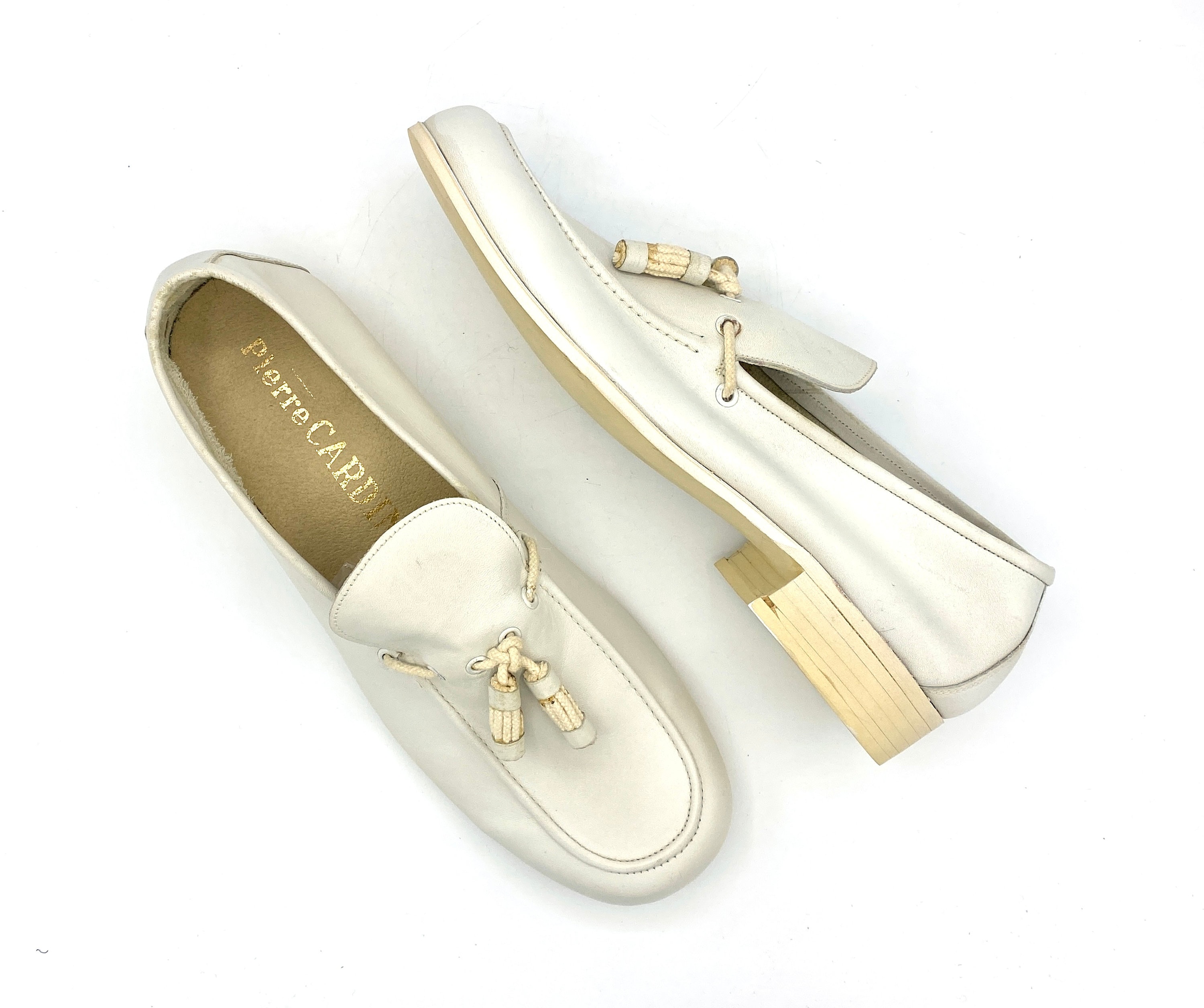 Vintage Rare Pierre Cardin 70s 80s Tan Leather Loafer Slip On.   US 9 Unisex Vintage 1970s Pierre Cardin Ivory Leather Loafers, 70s  main image 3