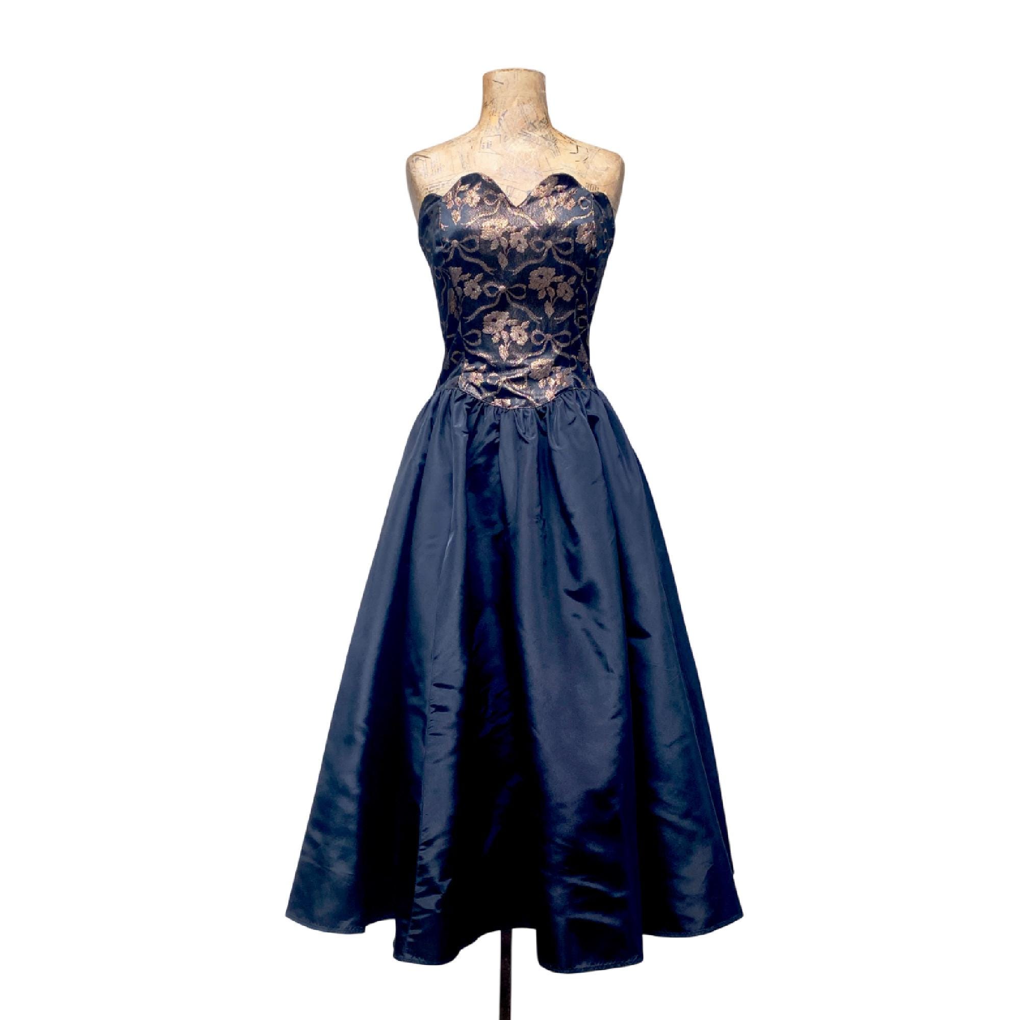green emerald velvet dress Birgitte Drop Waist Taffeta Dress – VAST