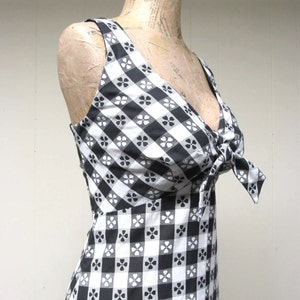 Vintage 1970s Gingham Maxi Dress, 70s Black/White Checkered Tablecloth Print Empire Sun Dress, Medium image 4