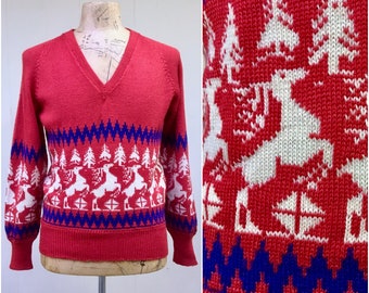 Vintage 1950s Red Reindeer Sweater, Mid-Century Nordic Winter Sweater, Vintage Ski Sweater, Gender Neutral 40" Bust/Chest, VFG