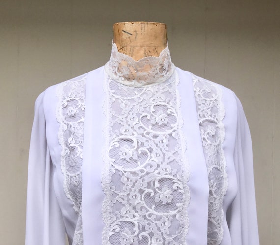 Vintage 1990s White Crepe Ivory Lace Victorian Co… - image 6