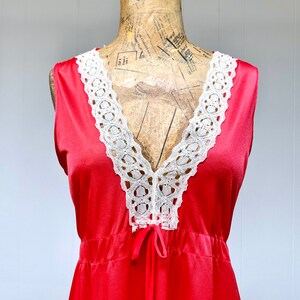 Vintage 1960s Mod Peignoir Set, Mid-Century Coral Nylon/Lace Sleeveless Nightgown/Robe, Summer Sleepwear, Deadstock, Medium 38 Bust, VFG image 8