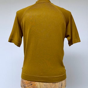 Vintage 1970s Short Sleeve Harvest Gold Acrylic Casual Shirt by McGregor, 40 Chest VFG image 4