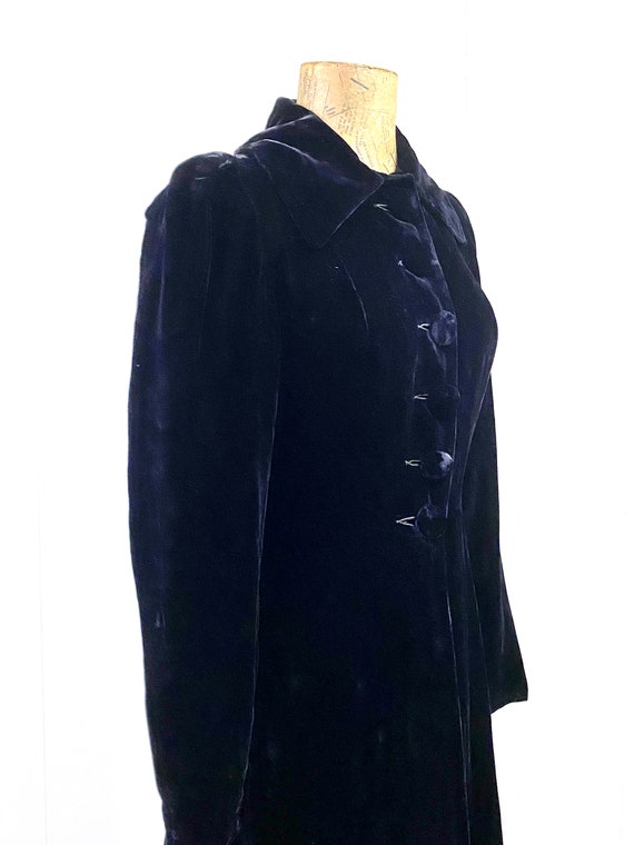 Vintage 1940s Opera Coat, Black Silk Velvet Floor… - image 6