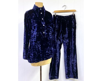 Vintage 1970s Midnight Blue Crushed Velvet Anne Klein Pants Suit, Mid-Century Formal Designer Blouse and Trousers Ensemble, Small, VFG