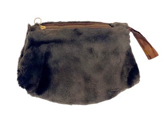 Vintage 1940s-1950s Sheared Beaver Hand Muff, Ladies Genuine Fur Hand Warmer and Purse, Post WW2 Fashion Accessory, VFG