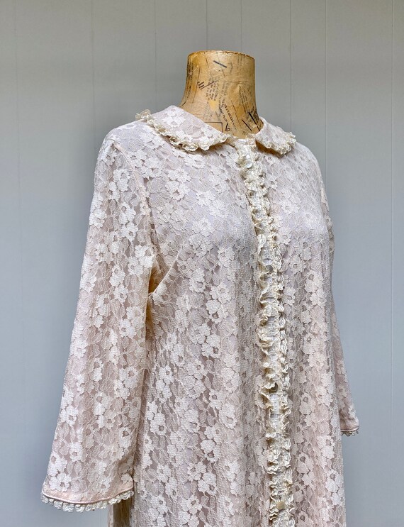 Vintage 1960s Floral Lace Robe, 60s Blush Nylon D… - image 7