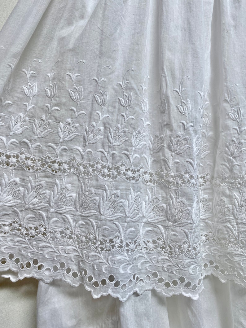 Antique Edwardian Tea Dress, 1910s Cotton Lace Garden Party, Floral Eyelet Ayrshire Whitework, Summer Wedding, Small 34 Bust 26 Waist, VFG image 8