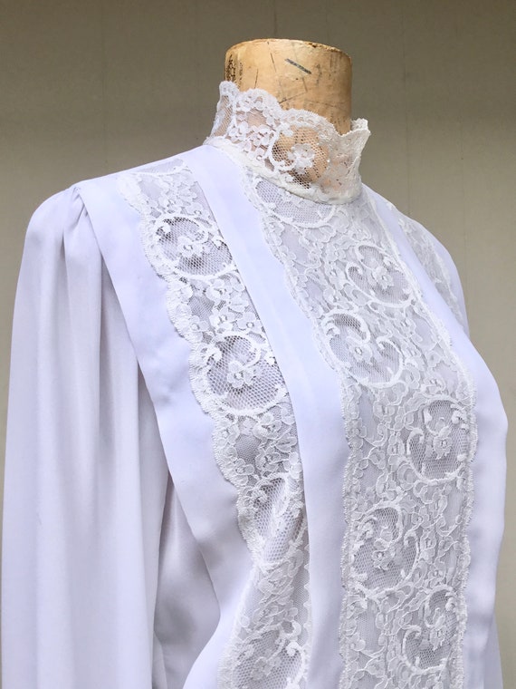 Vintage 1990s White Crepe Ivory Lace Victorian Co… - image 7