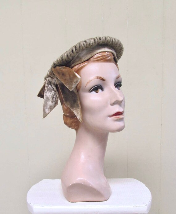 Vintage 1950s Wool Felt Beret, Lord and Taylor Rib