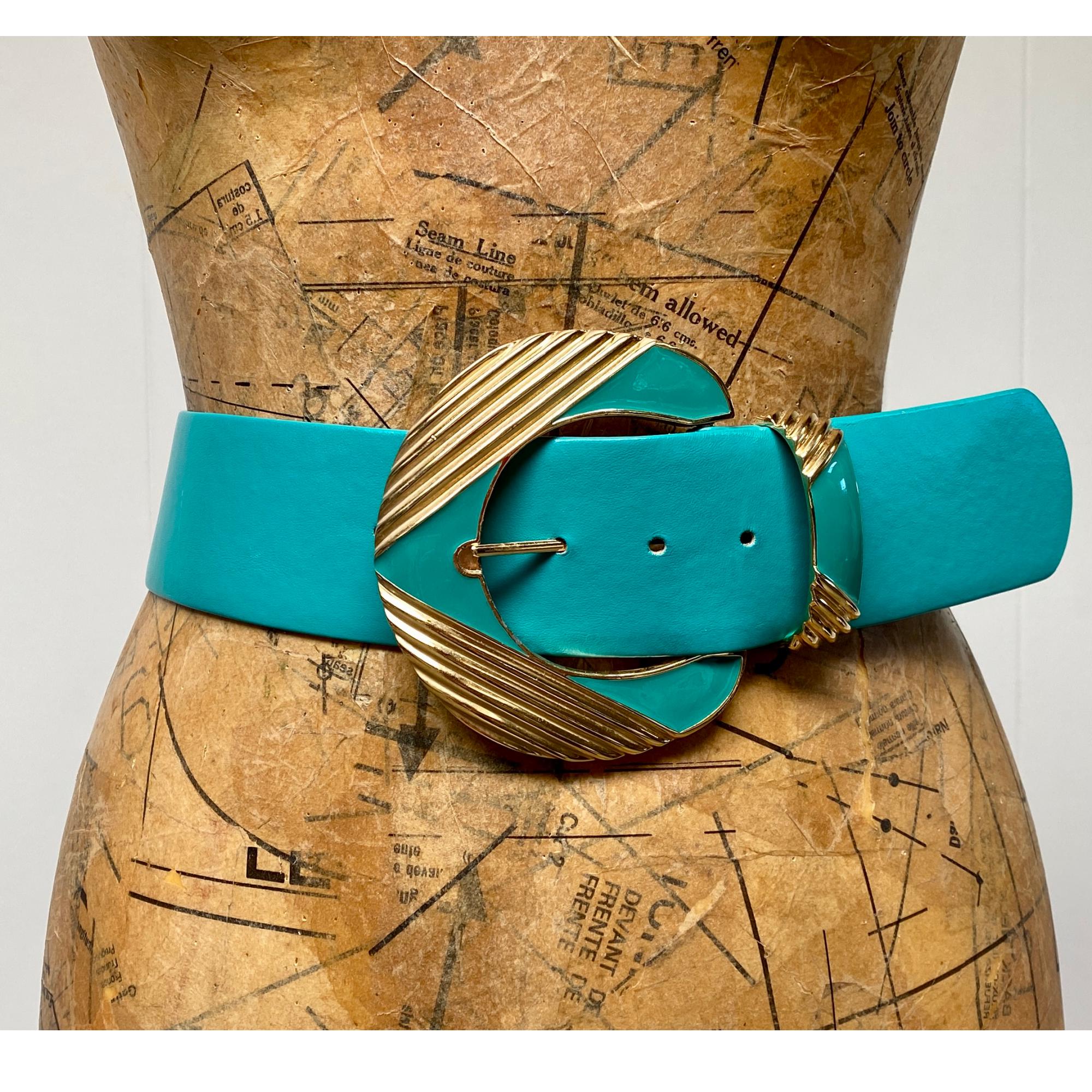 ST. JOHN SOCA Italian Leather Turquoise Blue Metallic Belt  display picture 2