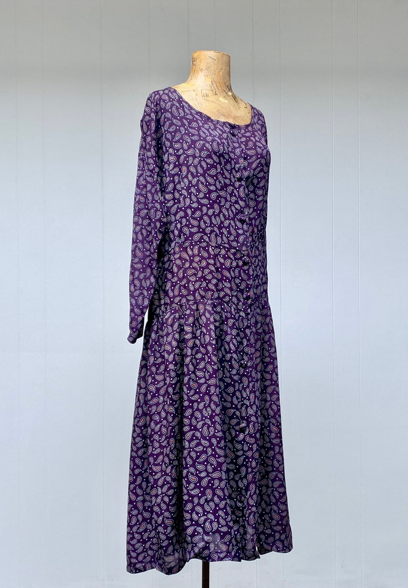 Vintage 1990s HARARI Drop-Waist Purple Paisley Rayon Dress, Loose-Fit Tea Length One Size up to 44 Bust, VFG image 3
