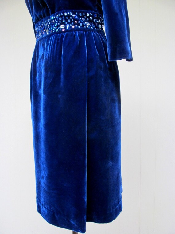 Vintage 1960s Blue Velvet Party Dress, 60s Jewele… - image 6