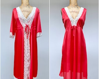 Vintage 1960s Mod Peignoir Set, Mid-Century Coral Nylon/Lace Sleeveless Nightgown/Robe, Summer Sleepwear, Deadstock, Medium 38" Bust, VFG