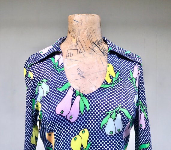 Vintage 1970s Novelty Print Top, 70s Youthquake N… - image 6