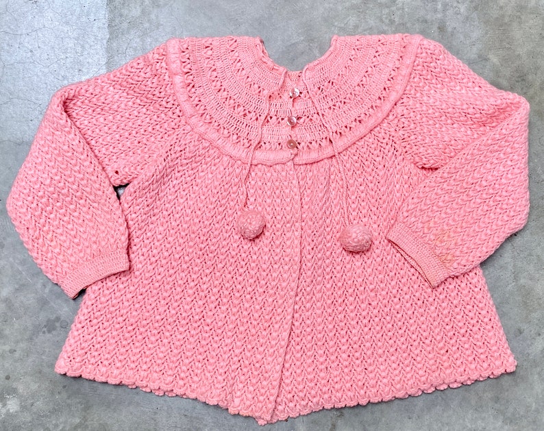 Vintage 1950s Pink Knit Bed Jacket, 50s Acrylic Swing Cardigan, Crochet Folk Sweater, Medium-Large, VFG image 9