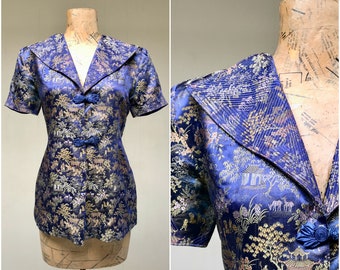 Vintage 1940s Chinese Pajama Top, 40s Loungewear, Blue Satin Damask Puffed Sleeve Boudoir Top, Medium