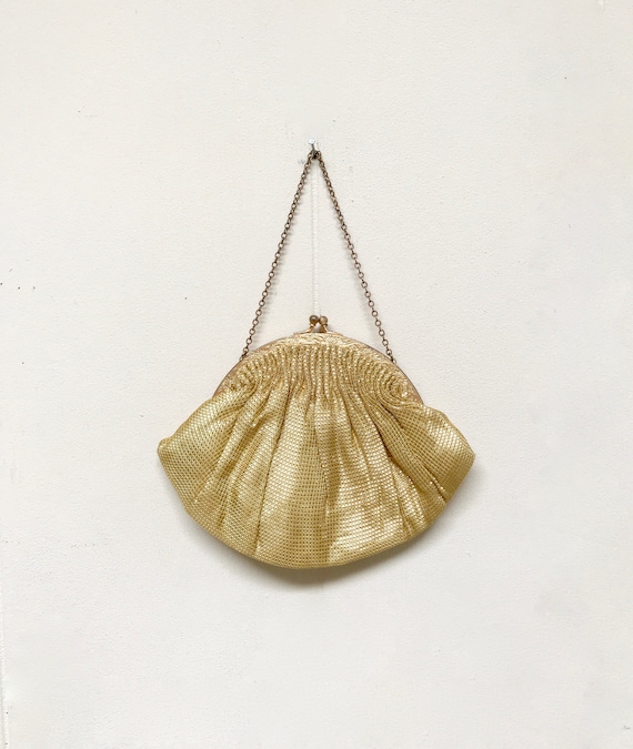 Vintage 1930s Gold Lamé Evening Bag, Art Deco Fla… - image 1