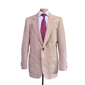 Vintage 1980s Bill Blass Camel Hair Blazer, 80s Traditional 2-Button Patch Pocket Sport Coat, Size 42 Regular, VFG