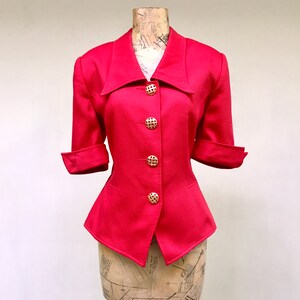 Vintage 1990s Short Sleeve Blazer, Red Cotton Piqué Fitted Hourglass Jacket, Structured I. Magnin Top, Medium 38 Bust, Size 10, VFG image 5