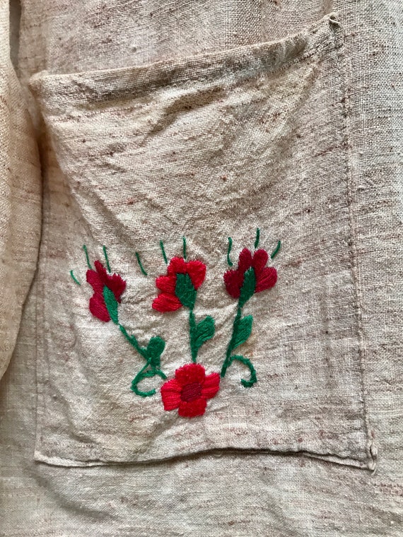 Vintage 1960s Mexican Peasant Top, Floral Embroid… - image 9