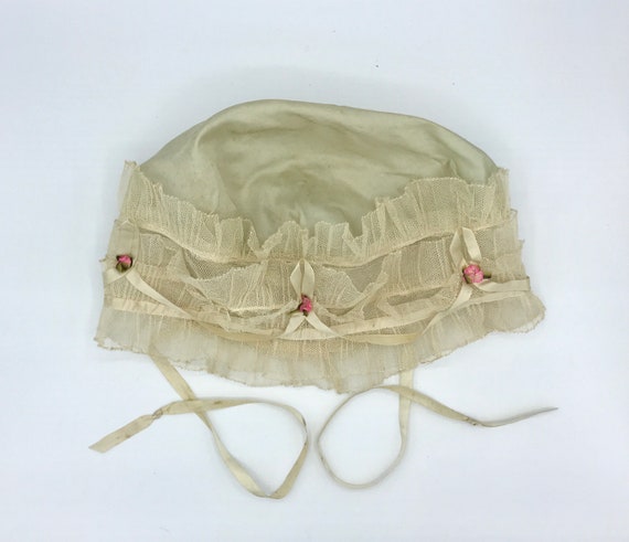 Vintage 1920s Satin and Mesh Lace Boudoir Cap, La… - image 5