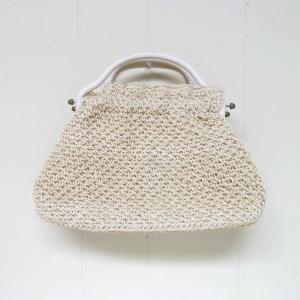 Vintage 1950s Crochet Handbag, 50s Ivory Raffia Top Handle Purse with Plastic Handles