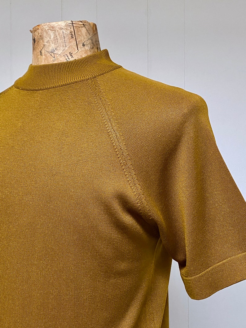 Vintage 1970s Short Sleeve Harvest Gold Acrylic Casual Shirt by McGregor, 40 Chest VFG image 6