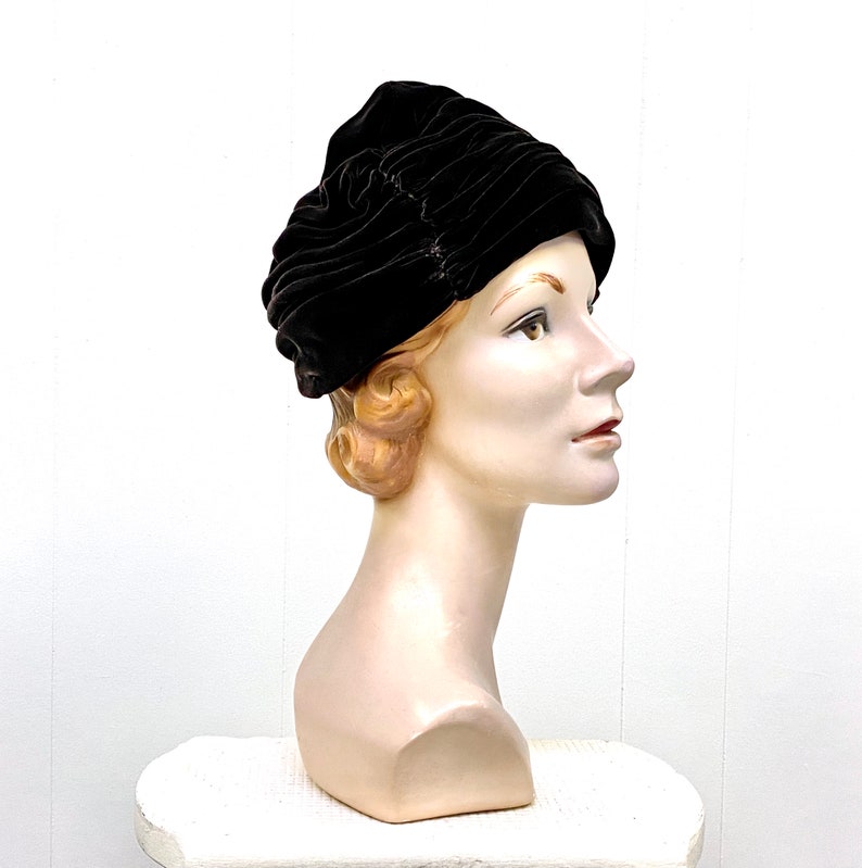 Vintage 1960s Brown Velvet Turban, Old Hollywood Glamour, Mid-Century Accessory, VFG image 4