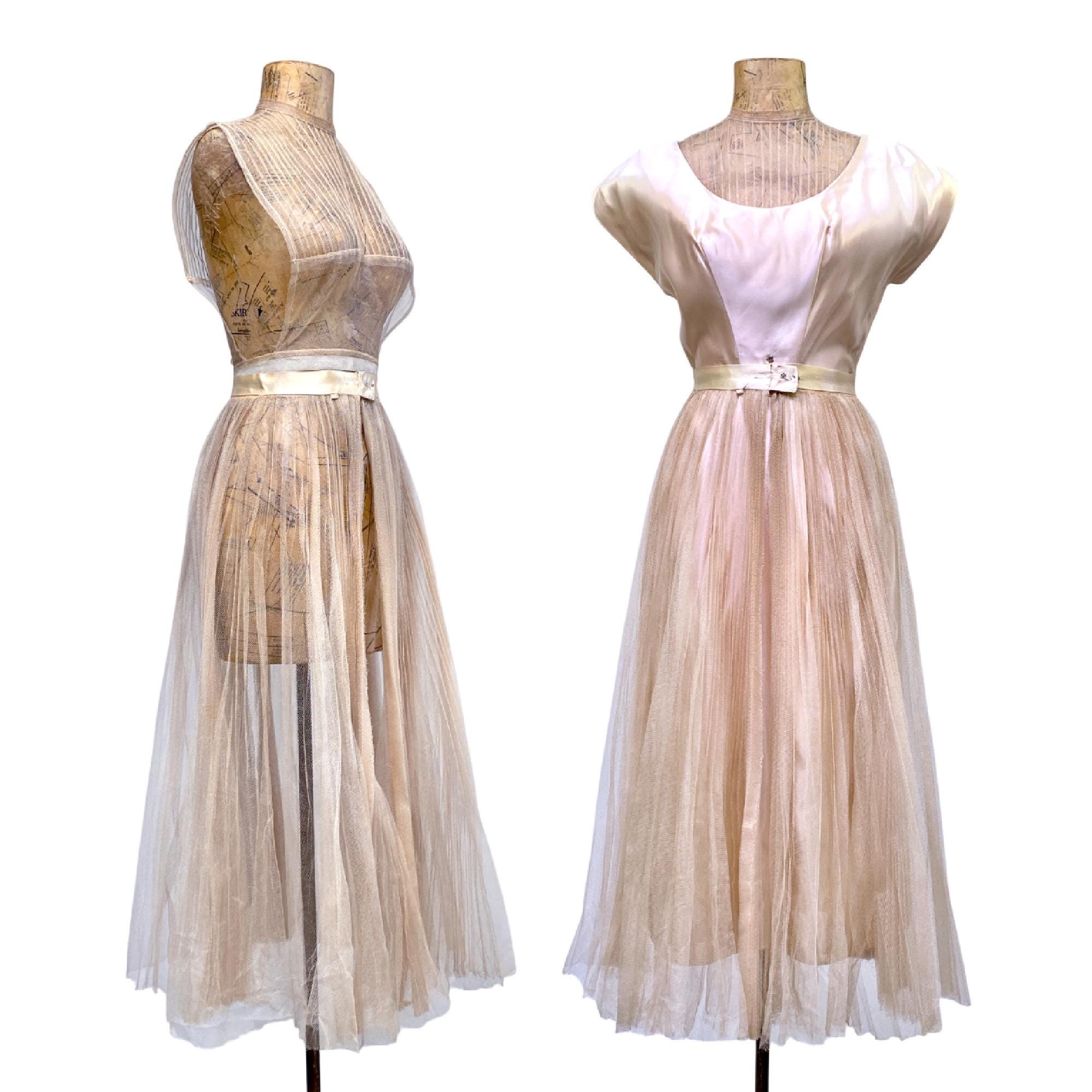 Ameri Vintage TULLE DOCKING DRESS ベージュ S Ameri（アメリ）の「TULLE DOCKING DRESS（ワンピース）」 - WEAR
