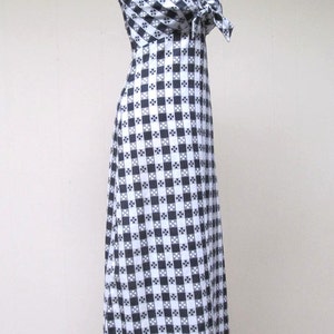 Vintage 1970s Gingham Maxi Dress, 70s Black/White Checkered Tablecloth Print Empire Sun Dress, Medium image 2