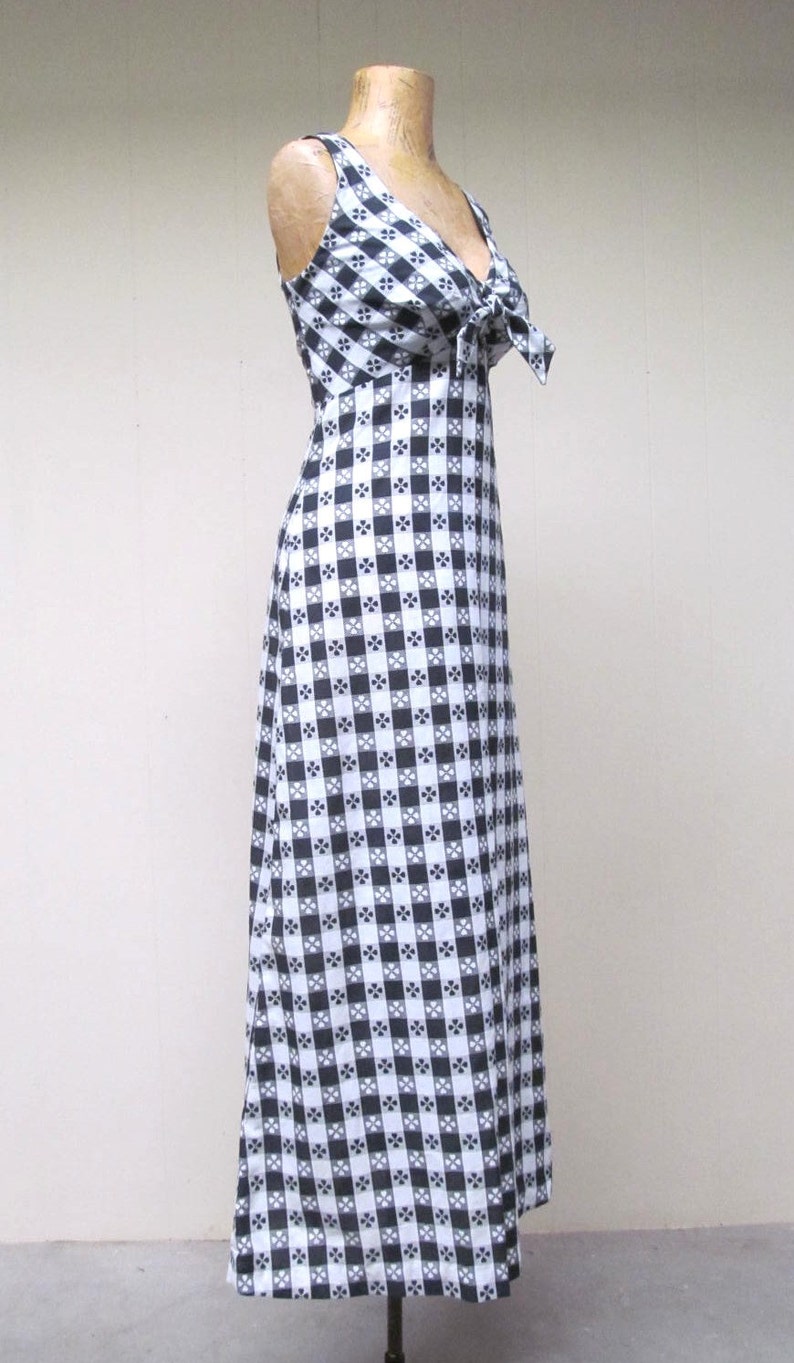 Vintage 1970s Gingham Maxi Dress, 70s Black/White Checkered Tablecloth Print Empire Sun Dress, Medium image 2