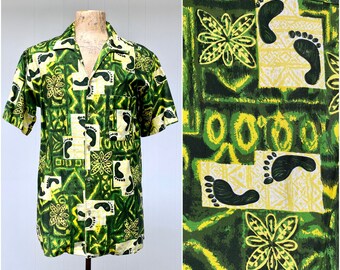 Vintage 1960s Go Barefoot Hawaiian Shirt, 60s Green Cotton Sateen Tapa Print Aloha Shirt, Medium 42" Chest